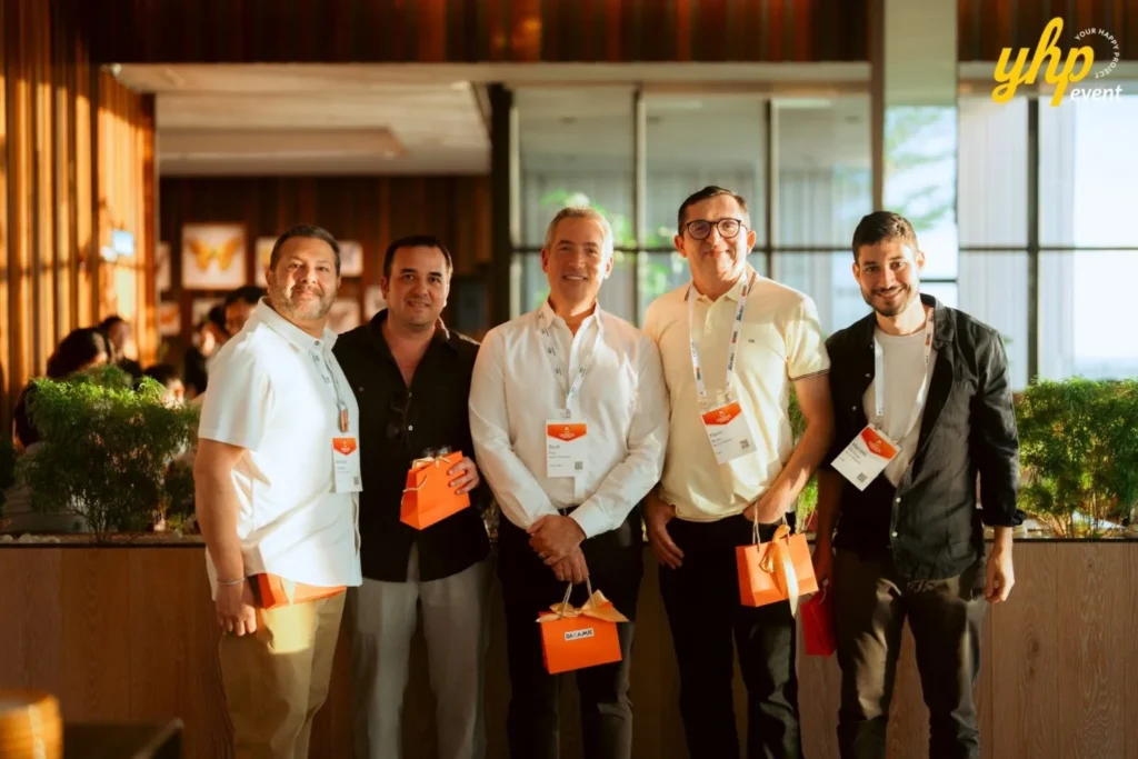 Daramic Sunset Dining 10