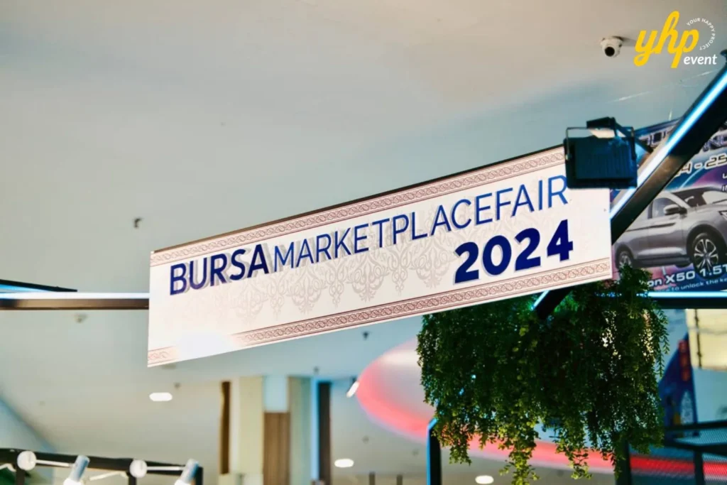 Bursa Marketplace Fair 2024: Sarawak Edition 17 Close-up of the official Bursa Marketplace Fair 2024 hanging banner